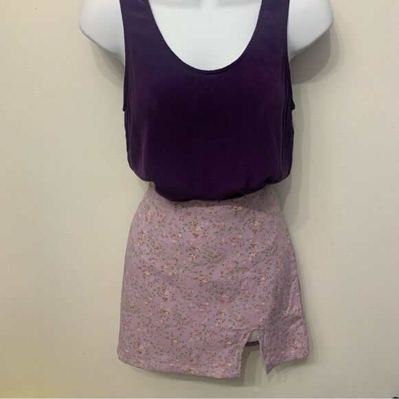 Princess Polly Hester 4 Women’s Mini Skirt Purple Floral Cut in Side Trend Lilac - Picture 8 of 8